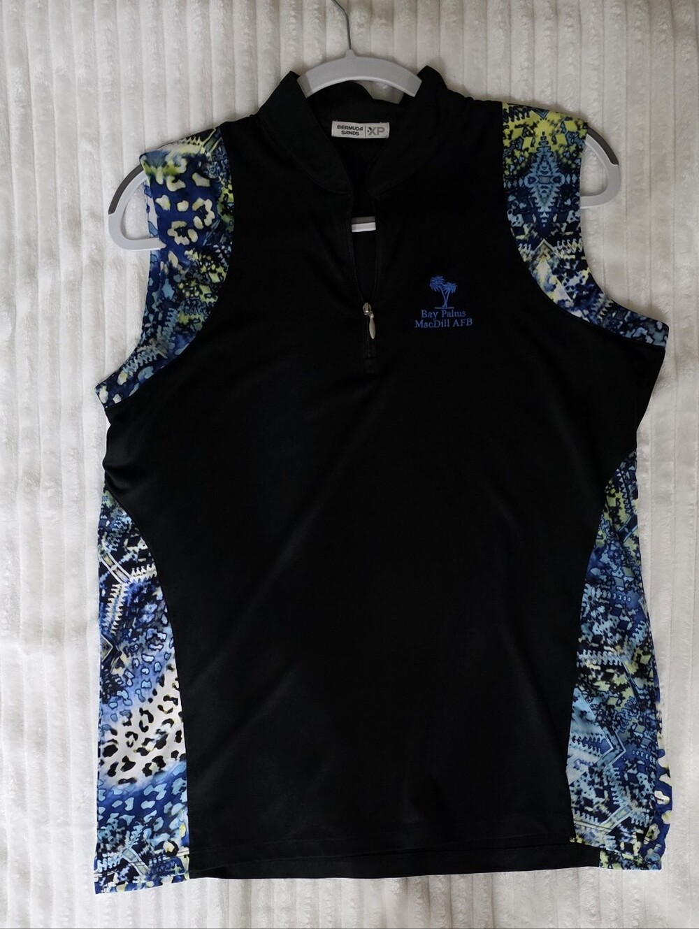 Bay Hills MacDill AFB Black Sleeveless Athletic Golf Top with Blue Print Panels